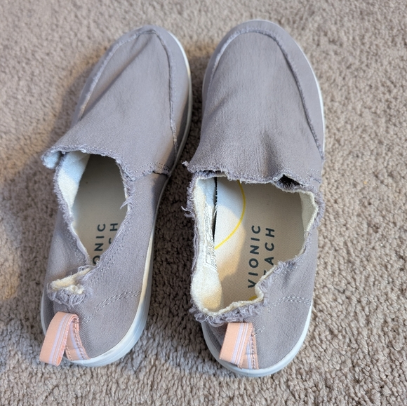Vionic Beach Gray Slip On Shoes - Picture 2 of 2